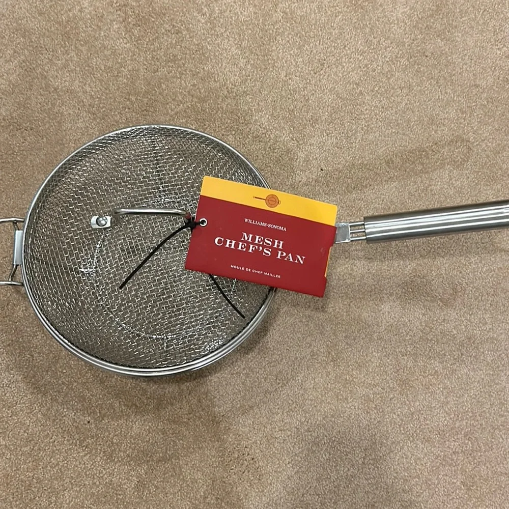 NWT Williams-Sonoma mesh chefs pan